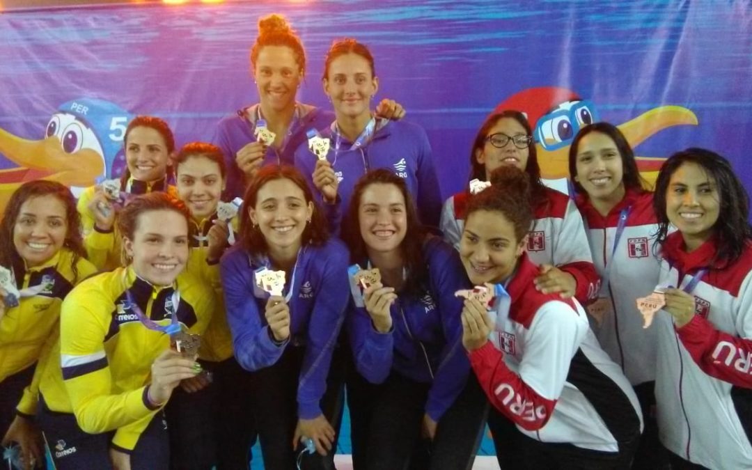 Más medallas, récord argentino y triunfo sobre Brasil en la posta 4×200 femenina