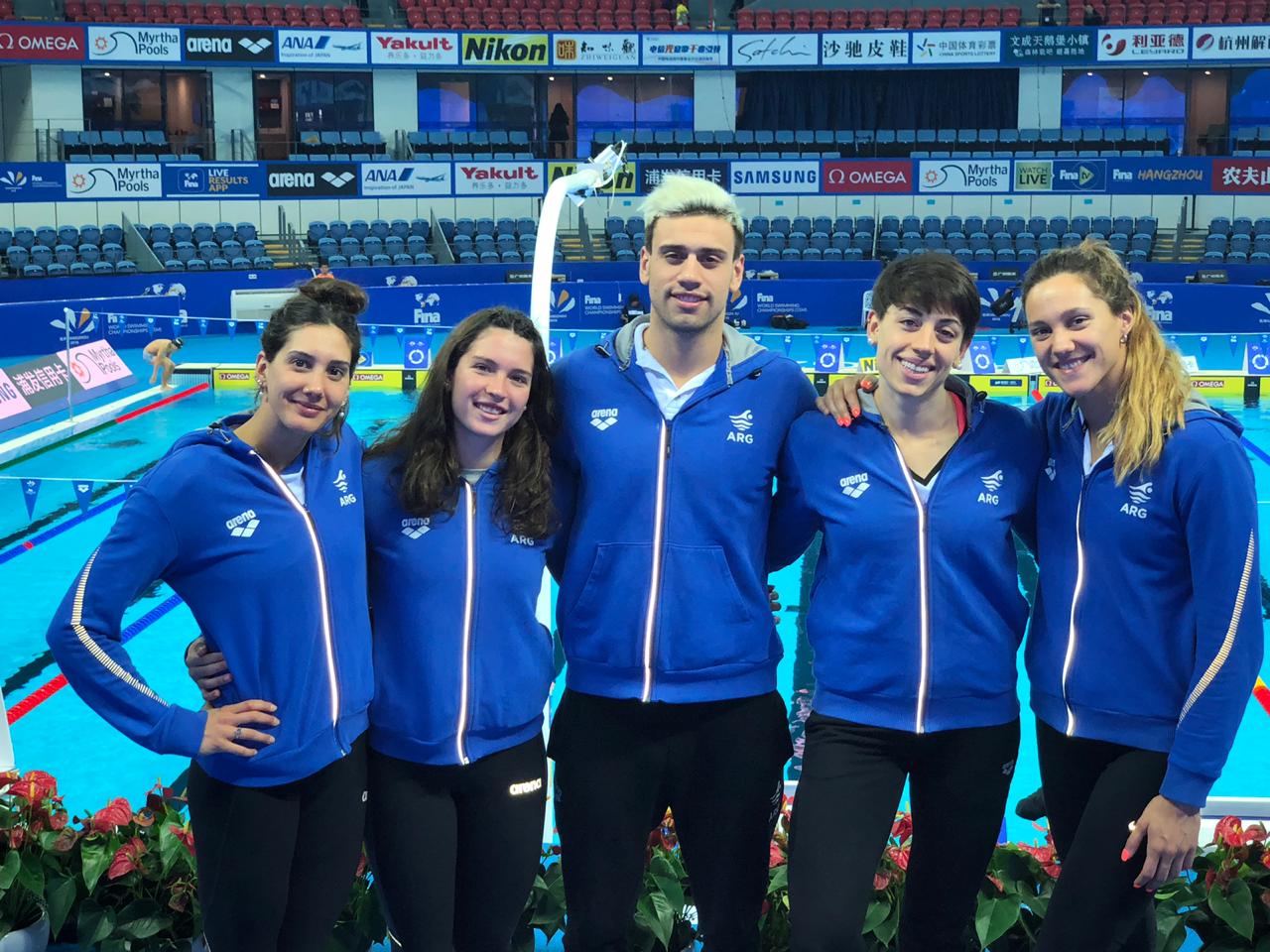Selección_Argentina_Natación_-_Mundial_de_Pileta_Corta_Hangzou_-_China_2018.jpeg