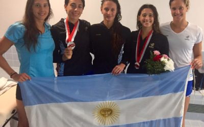 ¡Lluvia de medallas para Argentina! Delfi Pignatiello fue oro en los 400m libres y Juli Sebastián la rompió en los 200 pecho