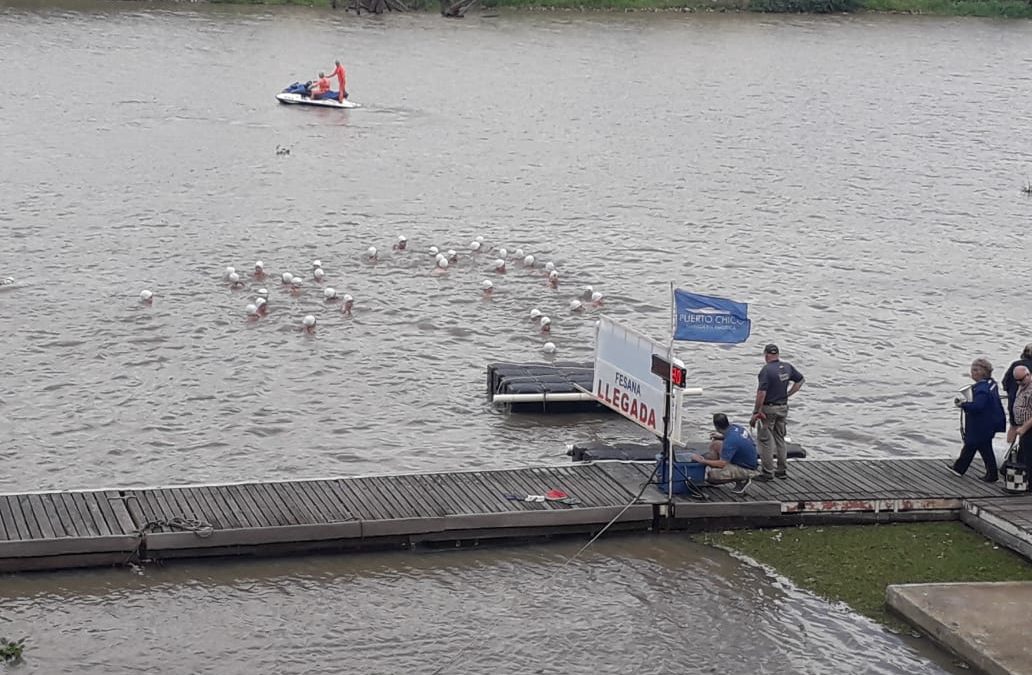 Se disputó el primer Interfederativo de Aguas Abiertas